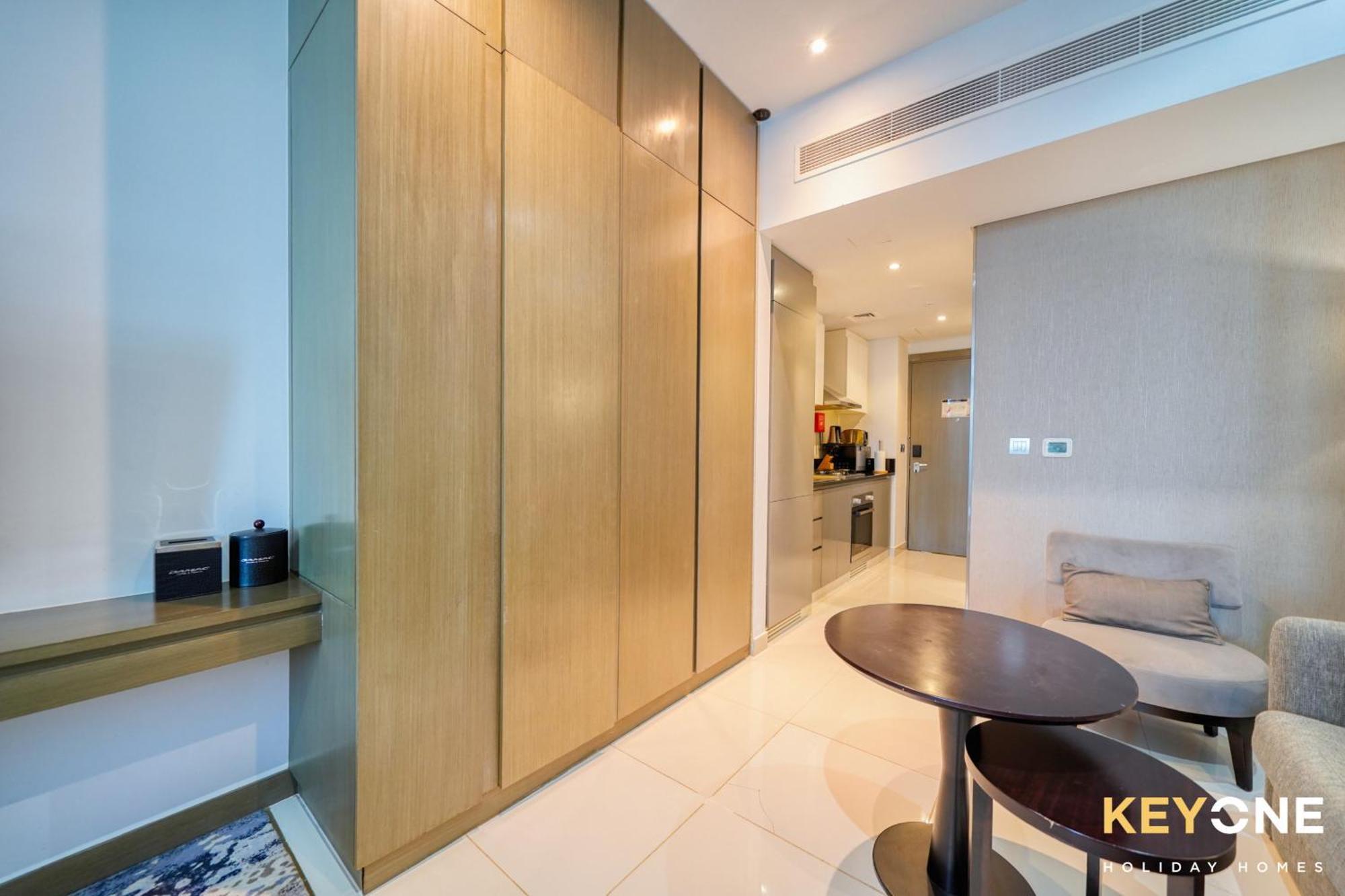 Sleek Studio In Prive With Stunning Canal View Dubaj Exteriér fotografie